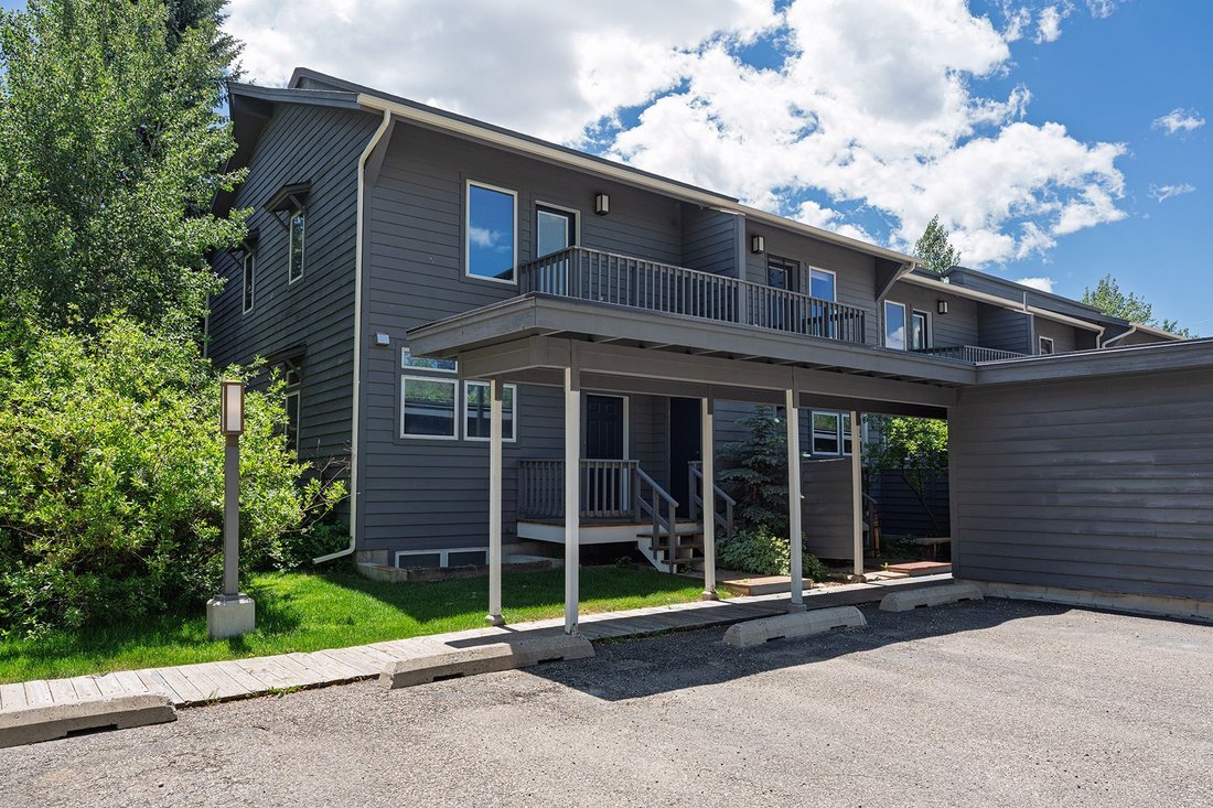 Jackson, Wyoming, United States 1 - 18297083