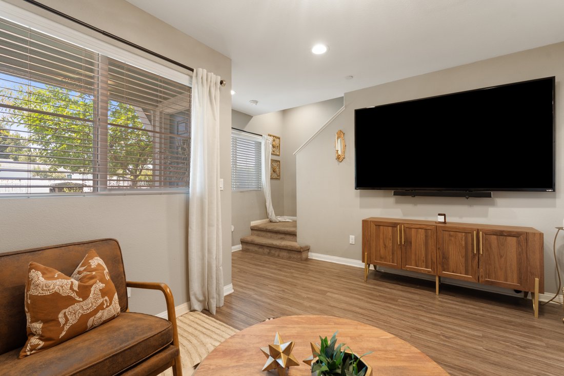 House in Los Angeles, California, United States 3 - 18296845