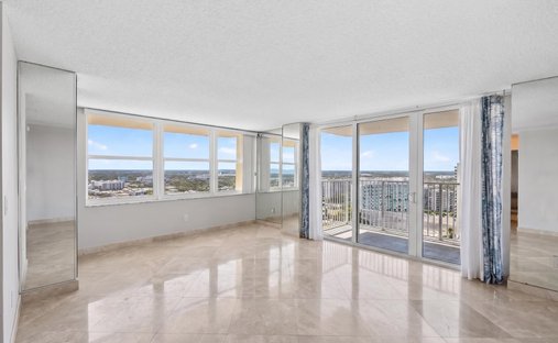 Condo in Hillsboro Beach, Florida, United States 1