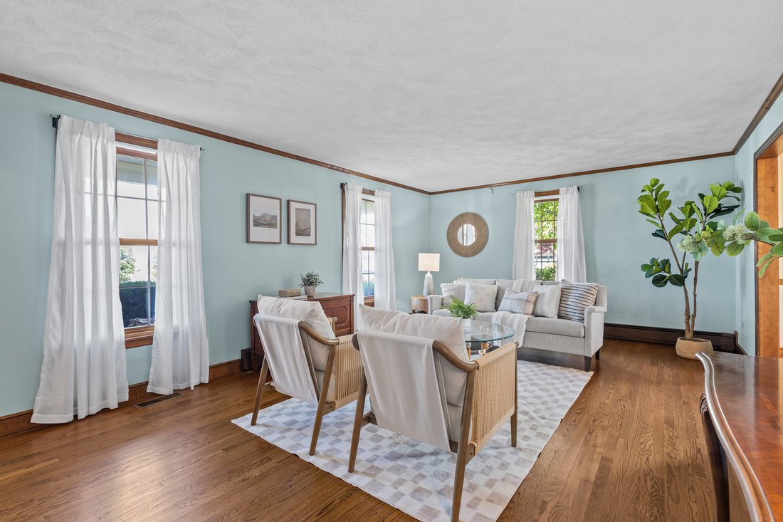 Bristol, Rhode Island, United States 4 - 18297090