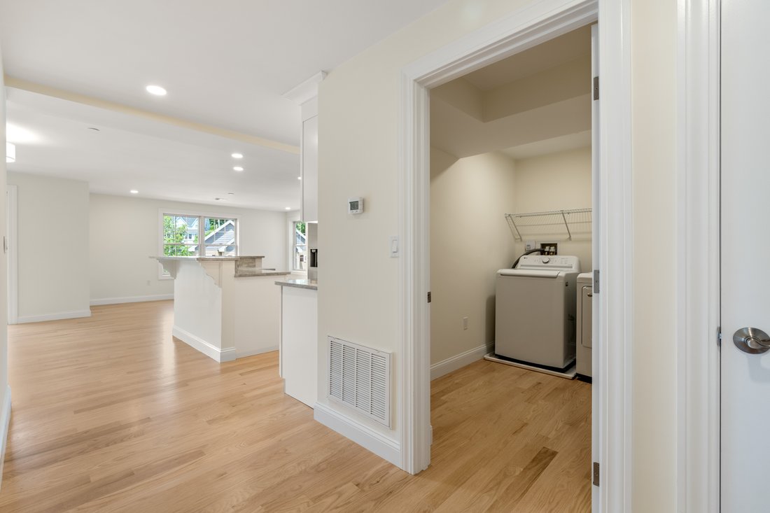 Condo in Gloucester, Massachusetts, United States 5 - 18297002