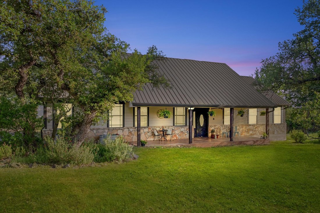 House in San Marcos, Texas, United States 1 - 18297066