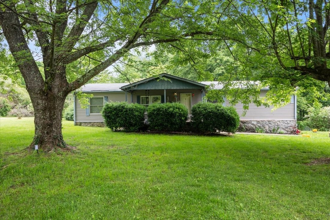 Franklin, Tennessee, United States 1 - 18297212