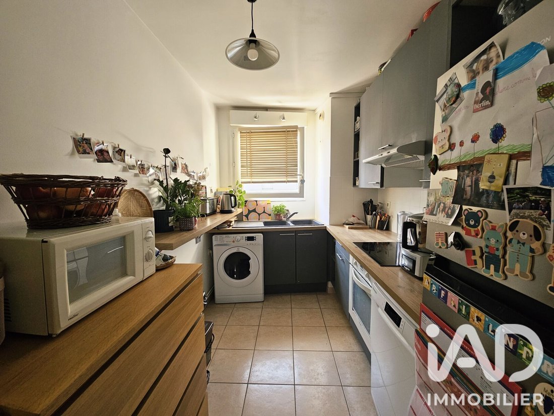 Apartment in Bécon, Courbevoie, France 5 - 18299104