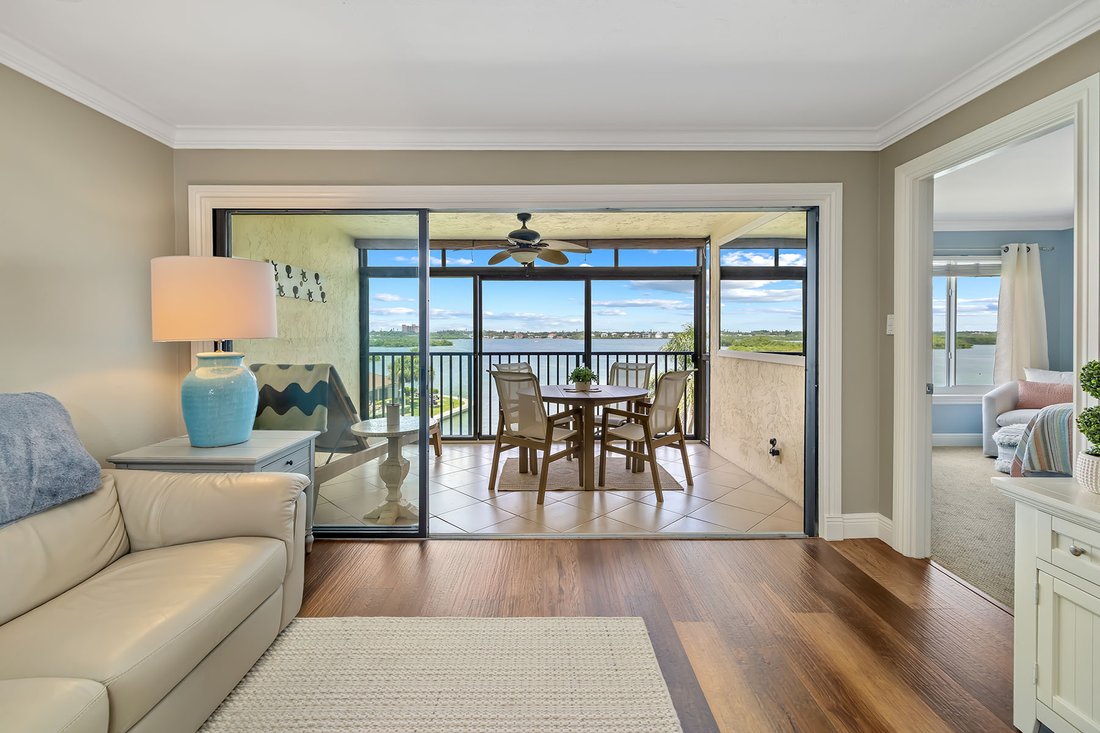 Condo in Siesta Key, Florida, United States 3 - 18297223