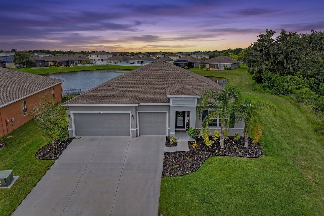 Parrish, Florida, United States 3 - 18297416