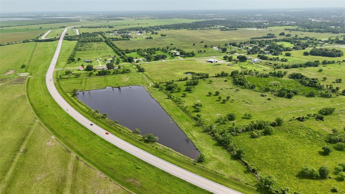 House in Angleton, Texas, United States 5 - 18297523