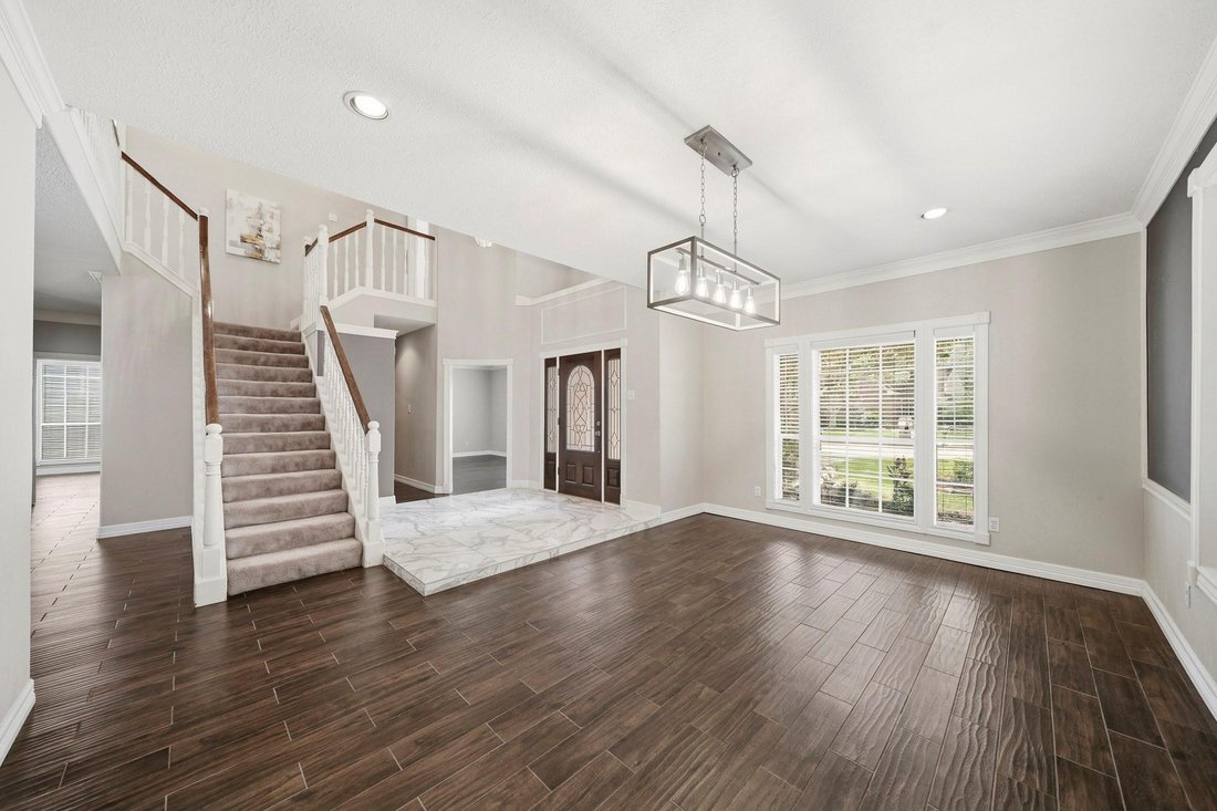 House in Friendswood, Texas, United States 5 - 18297520