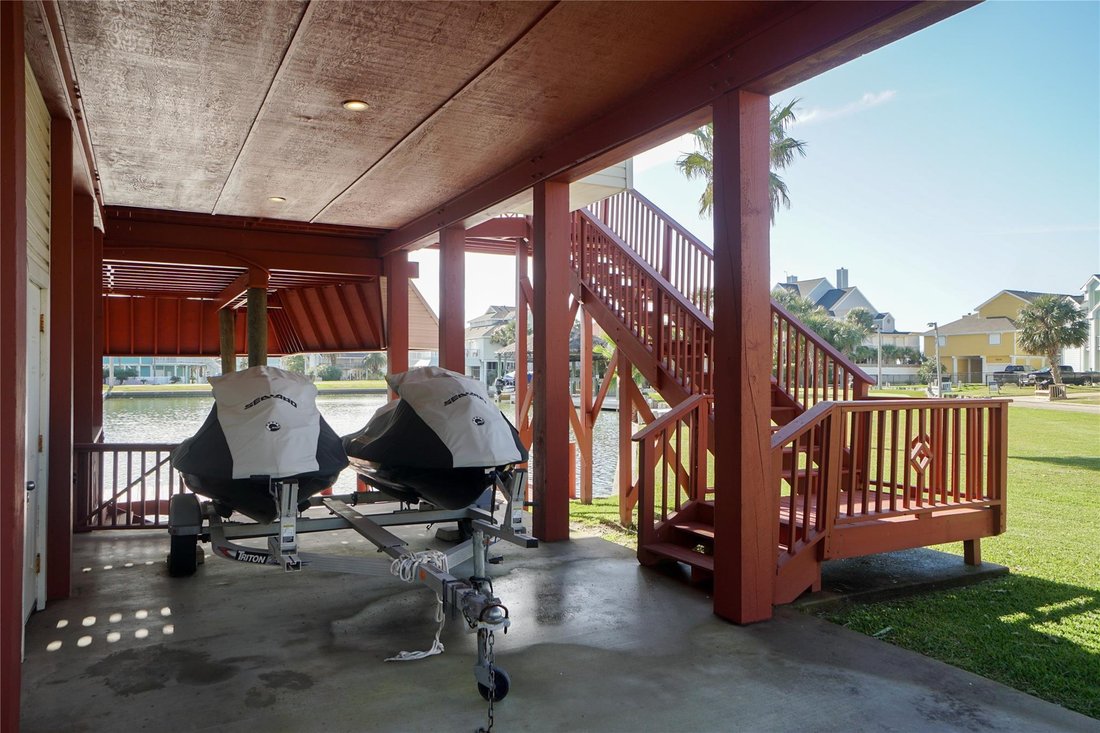 House in Galveston, Texas, United States 5 - 16509787