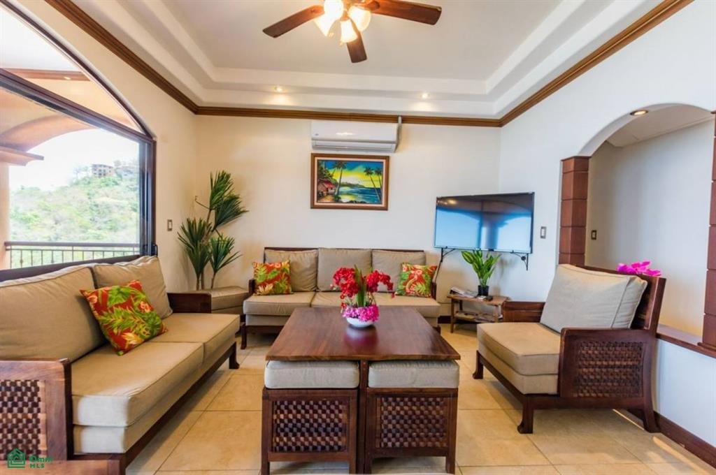Condo in Playa Herradura, Puntarenas Province, Costa Rica 2 - 17088113