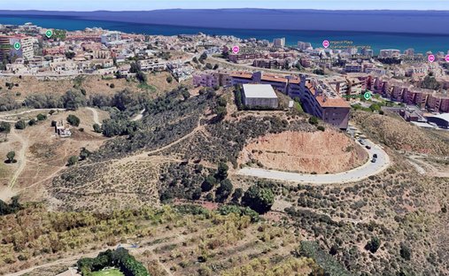 Land in Fuengirola, Andalusien, Spanien 1