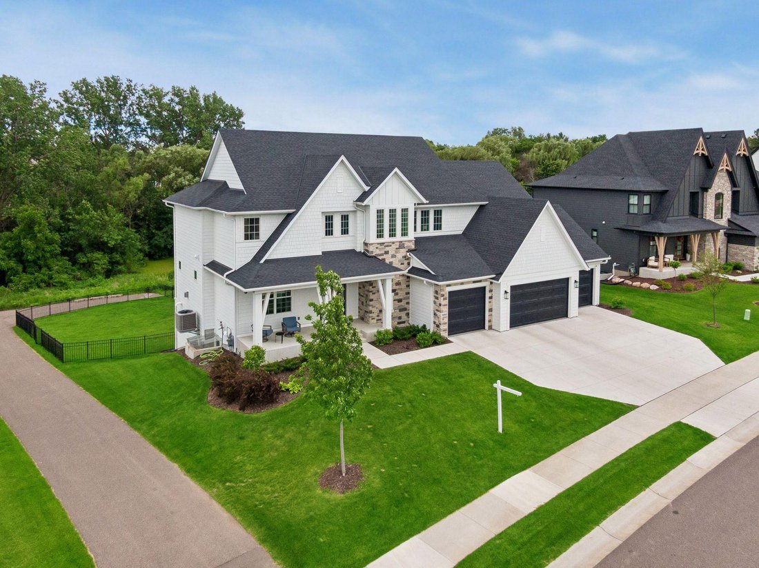 House in Plymouth, Minnesota, United States 1 - 18224573