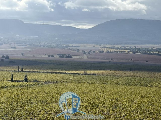 Farm Ranch in Albacete, Castile-La Mancha, Spain 2 - 18297660