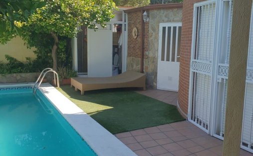 Villa a Linares, Andalusia, Spagna 1