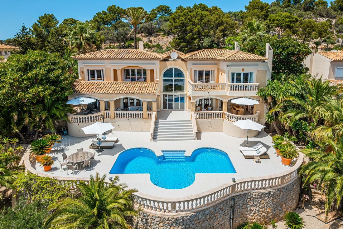Villa in Port d'Andratx, Andratx, Balearic Islands 1 - 18297702