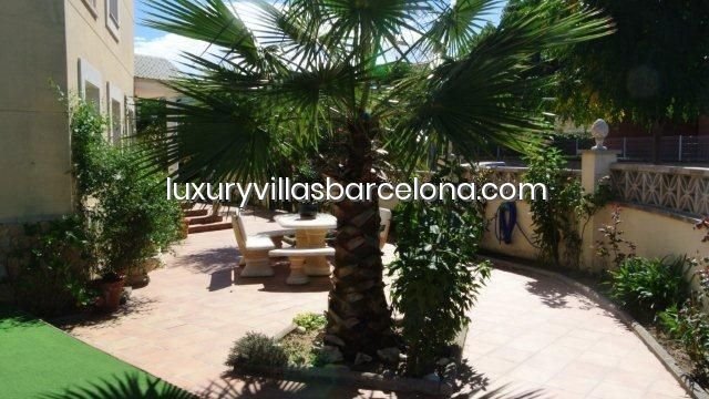 Villa in Pineda de Mar, Catalonia, Spain 3 - 18300392
