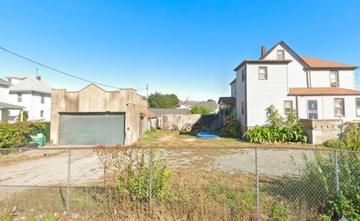 House in Inwood, New York, United States 1