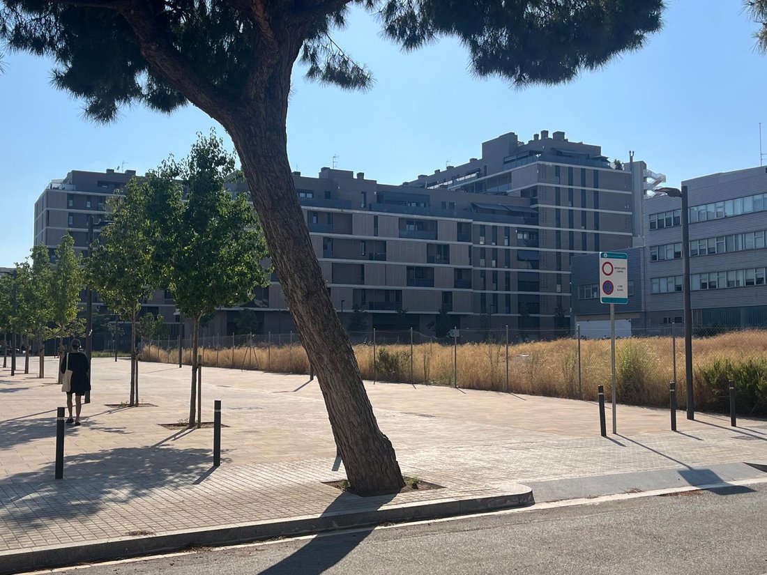 Land in Districte I, l'Hospitalet de Llobregat, Spain 2 - 18299868