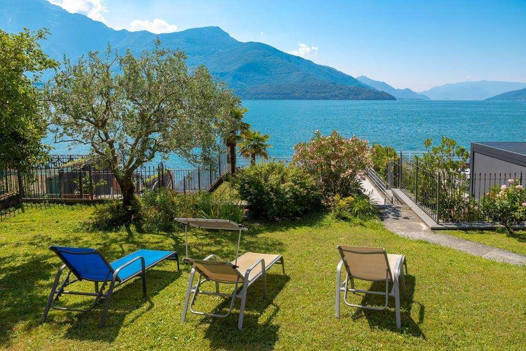 Villa in Gravedona ed Uniti, Lombardy, Italy 1 - 18300643