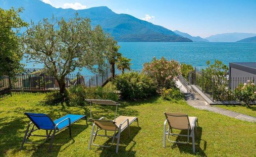 Villa in Gravedona ed Uniti, Lombardei, Italien 1