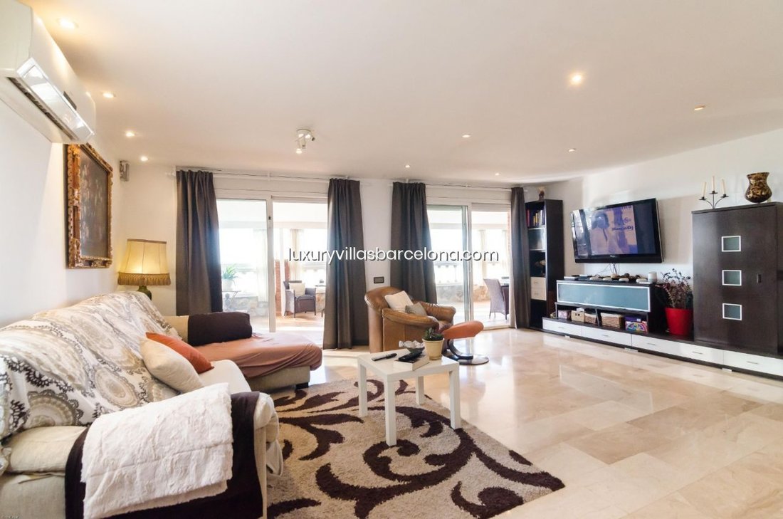 Villa in Pineda de Mar, Catalonia, Spain 4 - 18300356