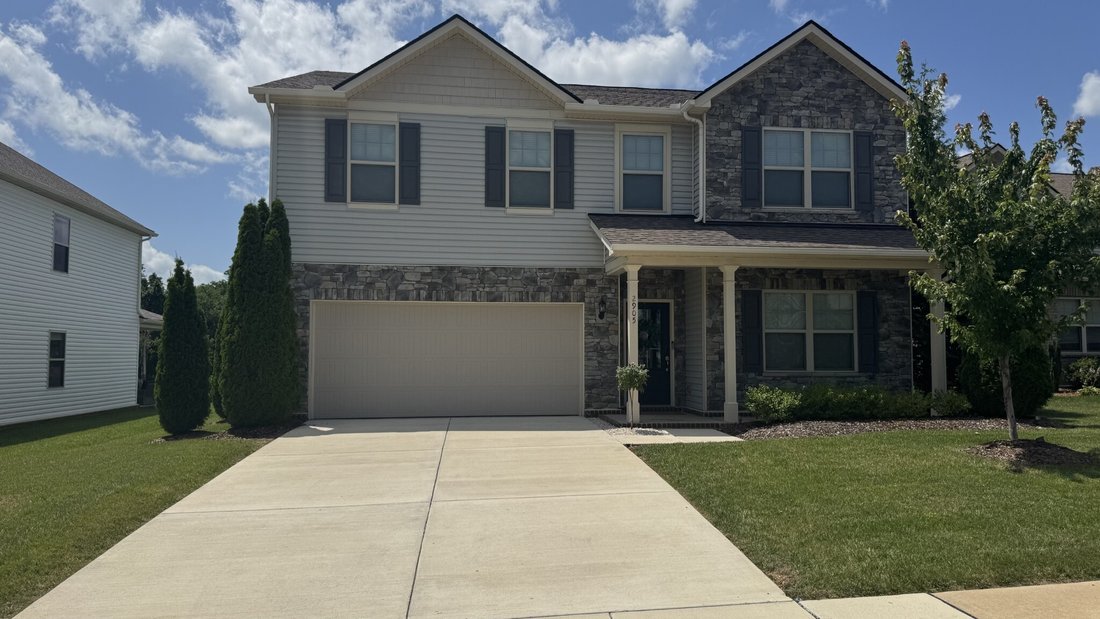 House in Columbia, Tennessee, United States 1 - 18300980