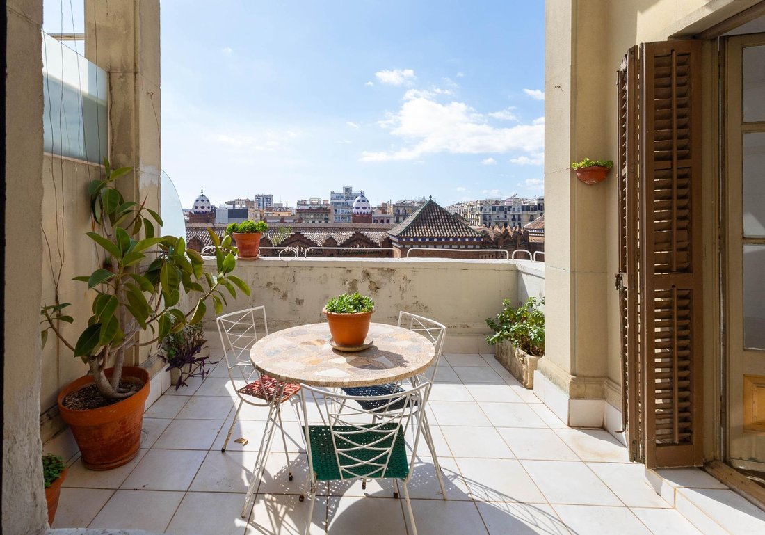 Apartment in Eixample, Barcelona, Spain 4 - 18301247