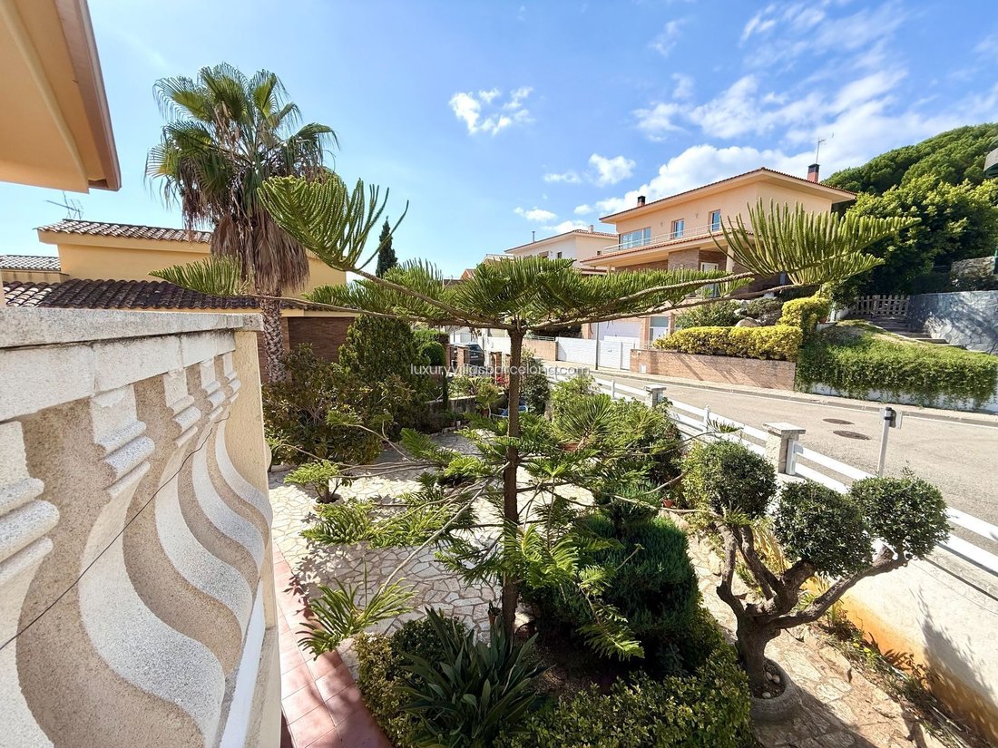 Villa in Pineda de Mar, Catalonia, Spain 5 - 18300730