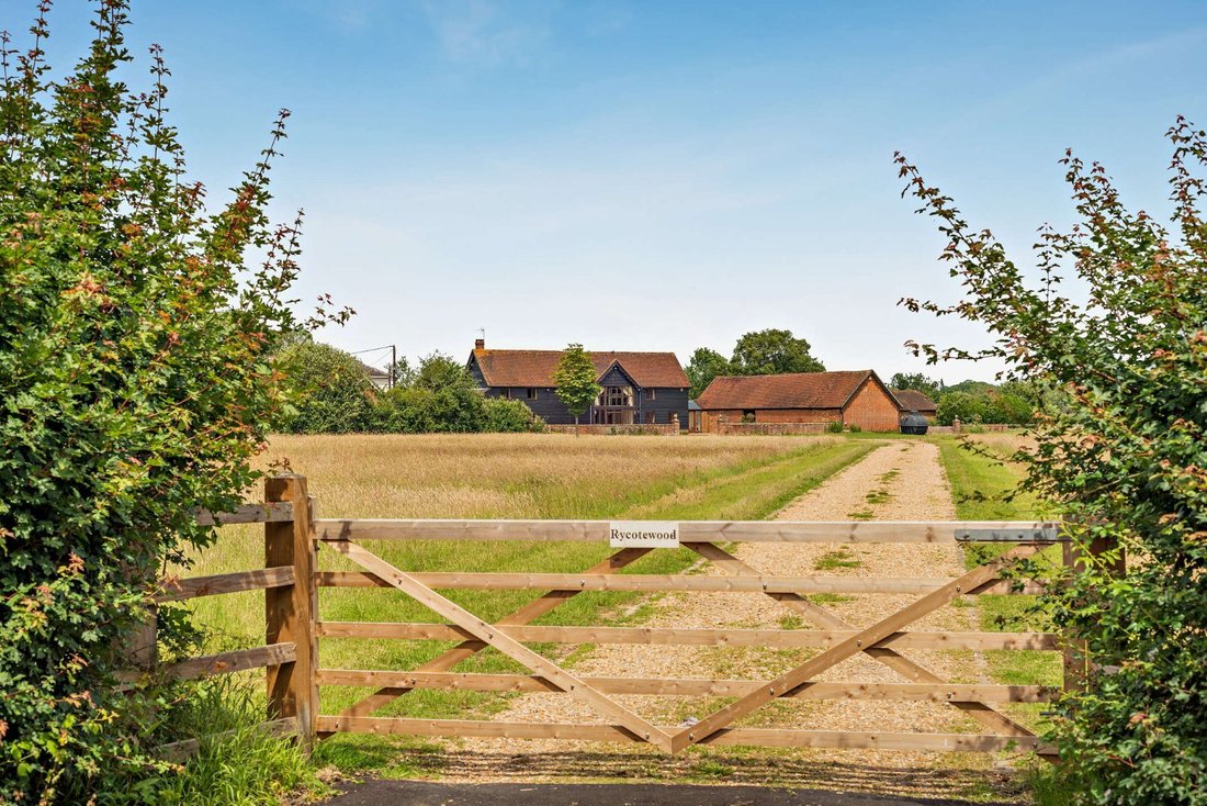 House in Alfold, England 1 - 18298826