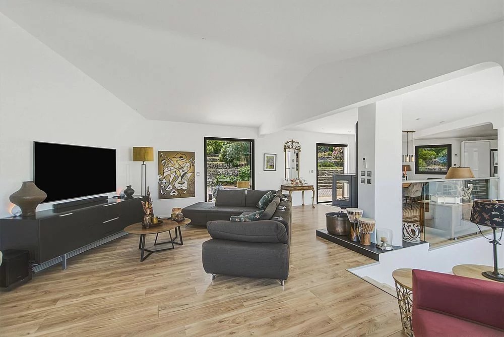 Villa in Tourrettes, Provence-Alpes-Côte d'Azur, France 3 - 16984026