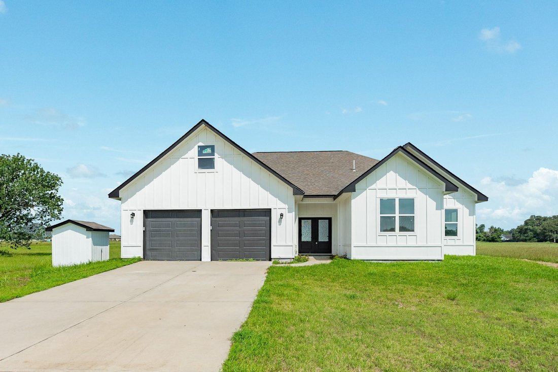 House in Angleton, Texas, United States 2 - 18302041