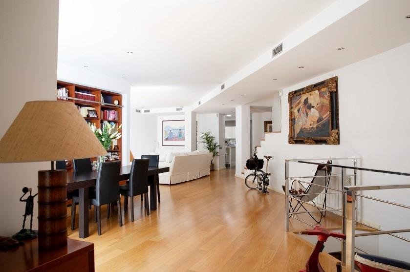 Apartment in Sarrià-Sant Gervasi, Barcelona, Spain 1 - 18302409