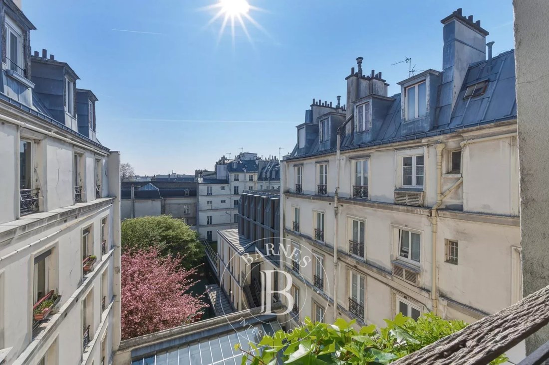 Apartment in Paris 4e Arrondissement, Paris, France 2 - 18298612