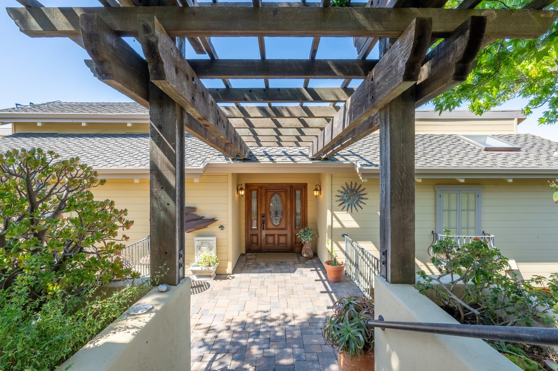 House in Carmel Valley, California, United States 4 - 18302863