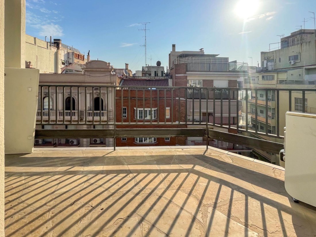 Apartment in Sarrià-Sant Gervasi, Barcelona, Spain 5 - 18302481