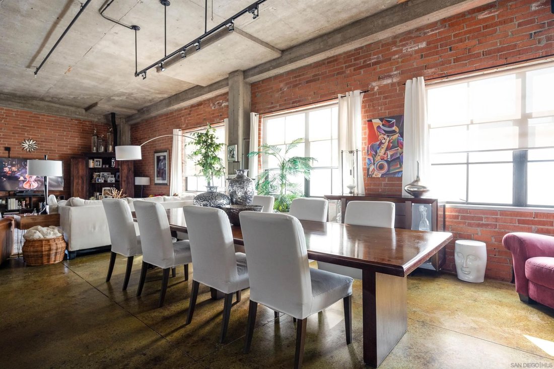 Condo in San Diego, California, United States 1 - 18301645