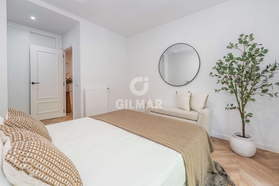 Wohnung in Chamberí, Madrid, Spanien 2 - 17754808