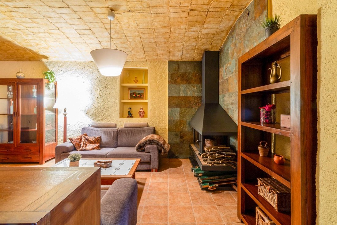 Finca in Abrera, Catalonia, Spain 5 - 18300499