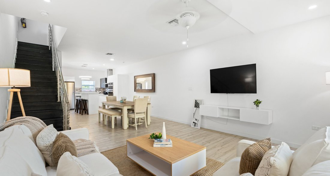 Apartment in Bodden Town, Bodden Town, Cayman Islands 1 - 18302811
