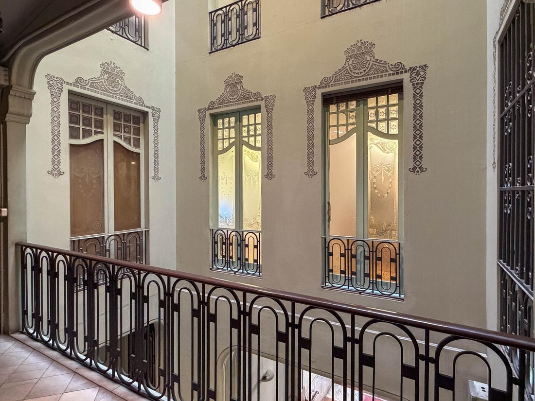 Apartment in Eixample, Barcelona, Spain 4 - 18302445