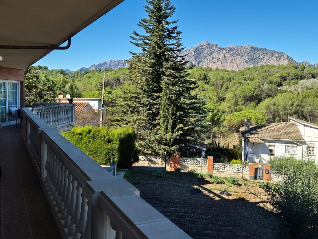 Chalet in Esparreguera, Catalonia, Spain 5 - 18300135