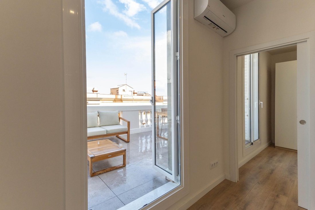 Apartment in Eixample, Barcelona, Spain 5 - 18301439