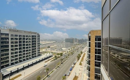 Apartment in MBR- Al Merkad, Dubai, United Arab Emirates 1