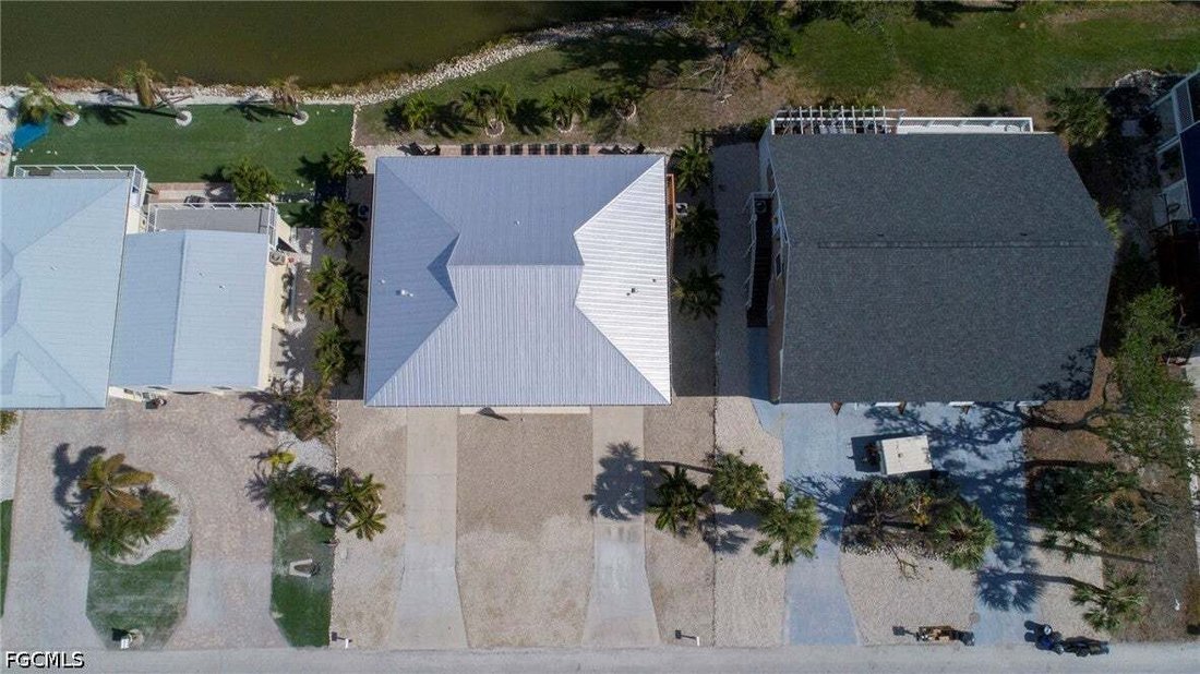 Apartment in Fort Myers Beach, Florida, United States 5 - 18302119