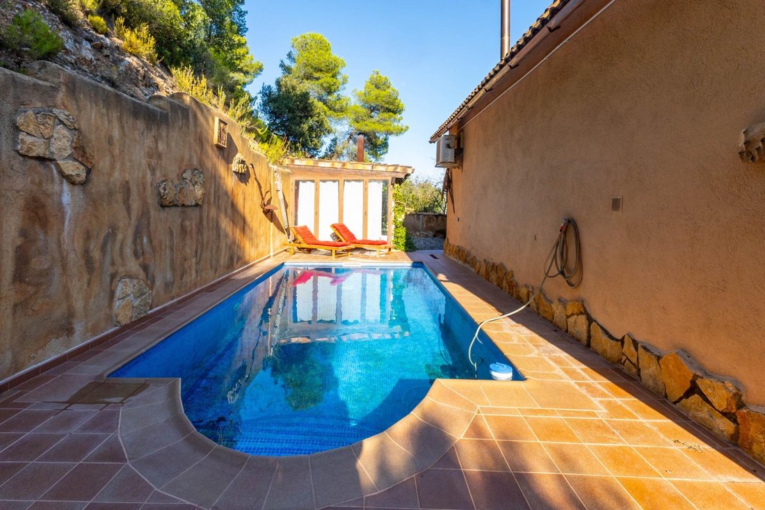 House in Vallirana, Catalonia, Spain 4 - 18300919