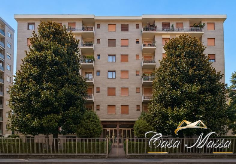 Apartment in Cit Turin, Turin, Italy 2 - 18193508