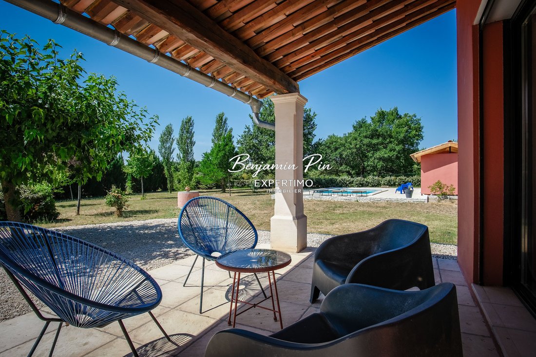 Villa in Saint-Saturnin-lès-Apt, Provence-Alpes-Côte d'Azur, France 5 - 18302232