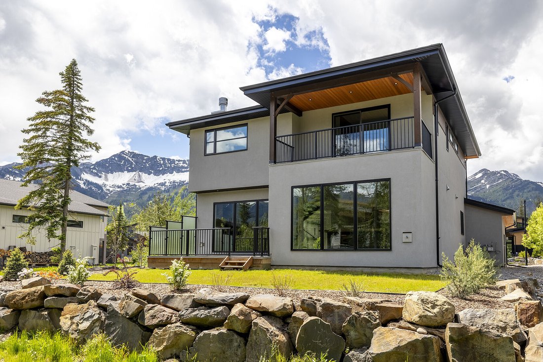 House in Fernie, British Columbia, Canada 4 - 18299194