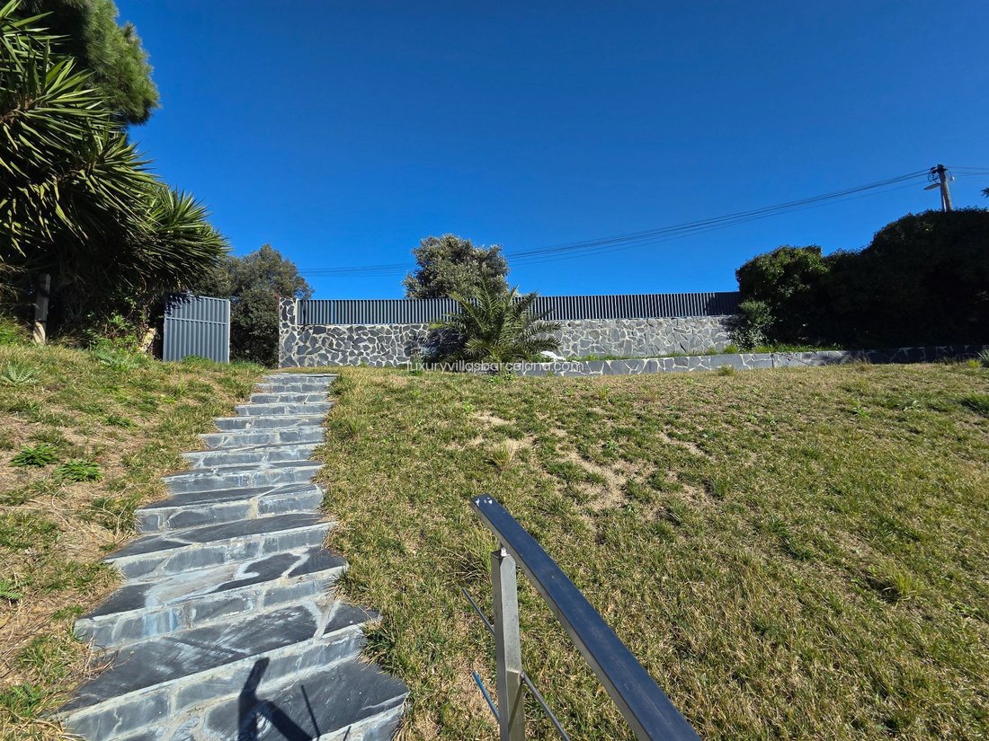 Villa in Pineda de Mar, Catalonia, Spain 4 - 18300761