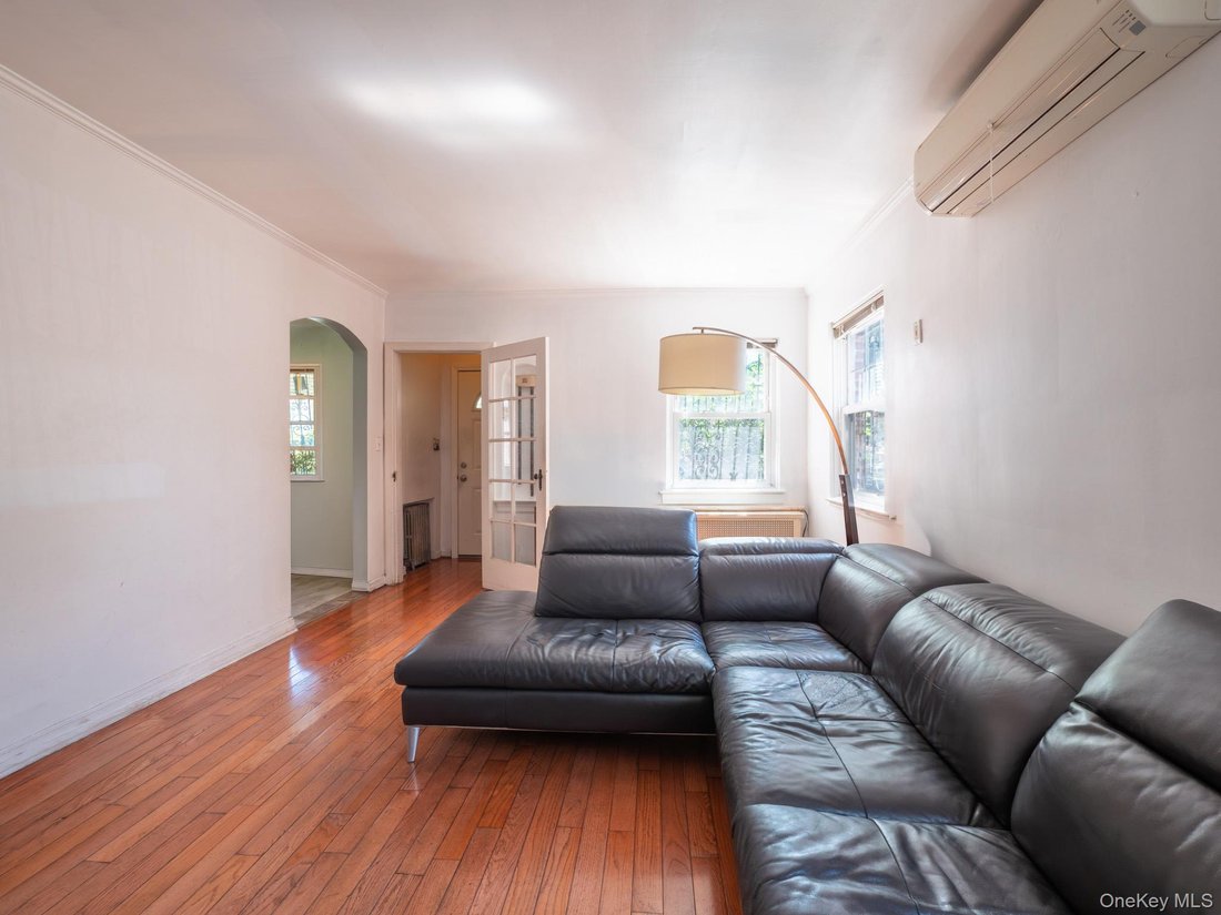 House in New York, New York, United States 5 - 18301698